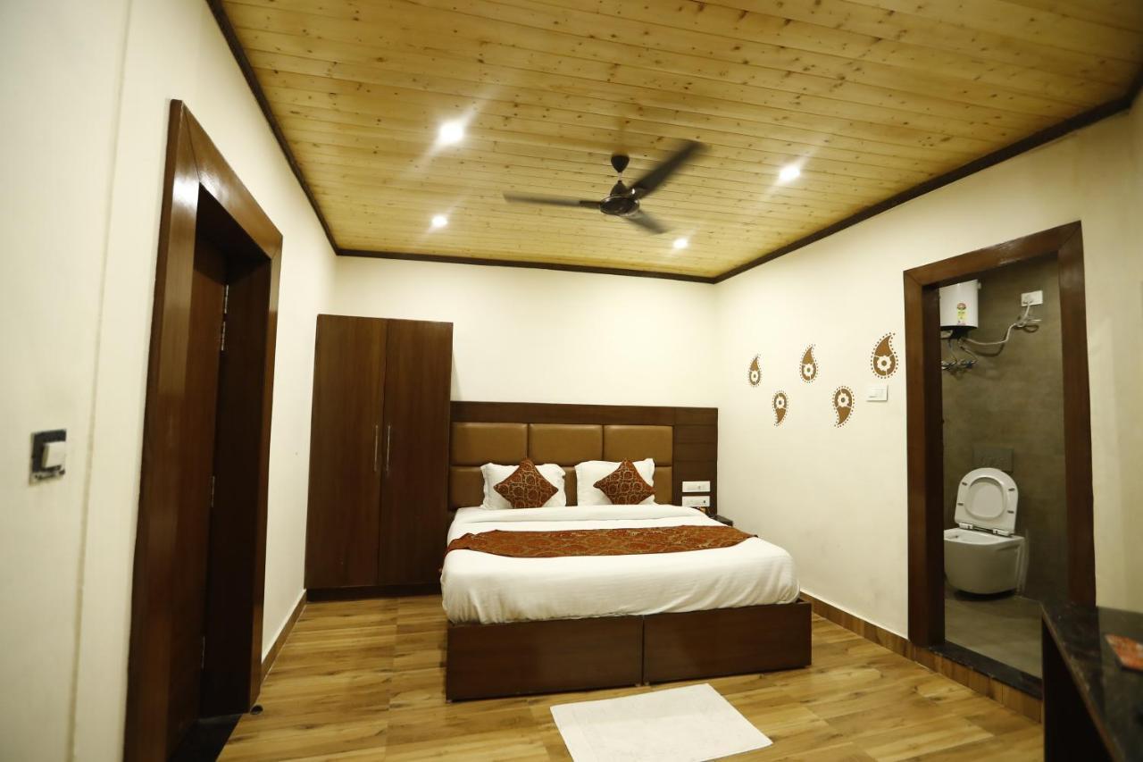Hotel Kings Inn Mussoorie Buitenkant foto